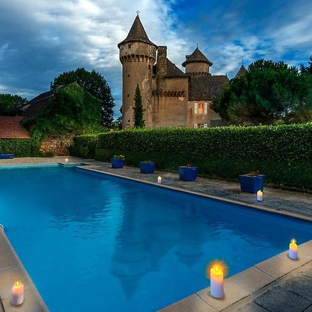 Chateau Garinie 15Th Century Medieval Castle In The South Of France Lugan  Exterior photo