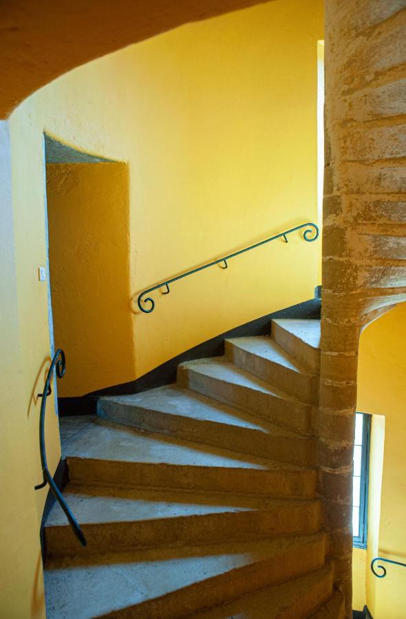 Chateau Garinie 15Th Century Medieval Castle In The South Of France Lugan  Exterior photo
