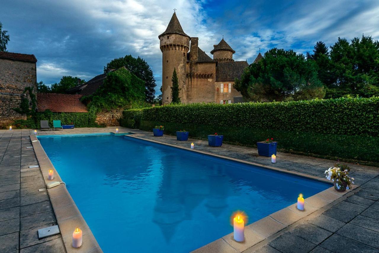 Chateau Garinie 15Th Century Medieval Castle In The South Of France Lugan  Exterior photo