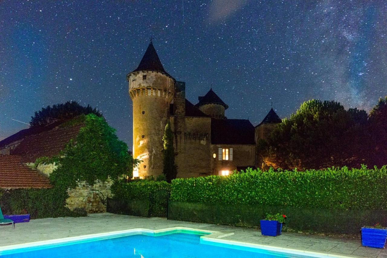 Chateau Garinie 15Th Century Medieval Castle In The South Of France Lugan  Exterior photo